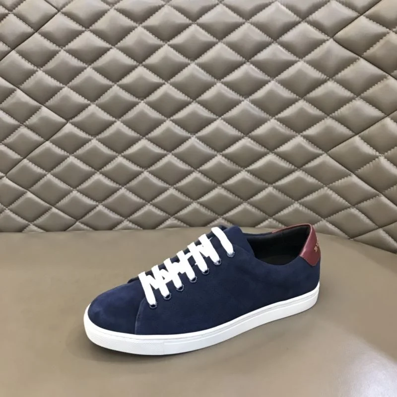 Burberry Low Shoes Modern 17011