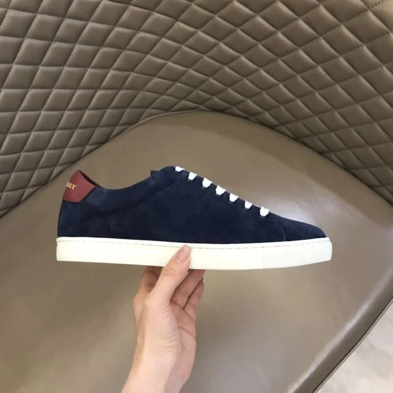 Burberry Low Shoes Modern 17011