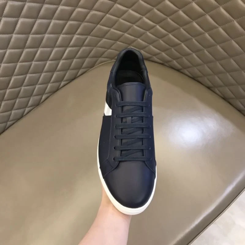Burberry Low Shoes ModernLook 17014