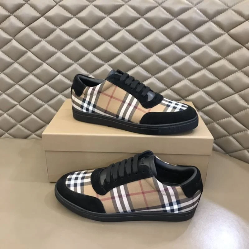 Breathable Burberry Low Shoes 17194