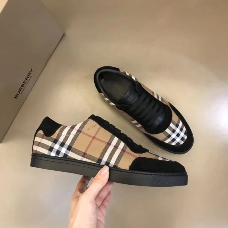Breathable Burberry Low Shoes 17194