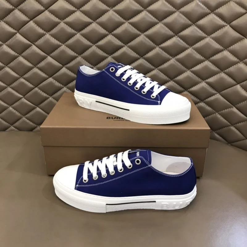 Comfortable Burberry Low Shoes 17025