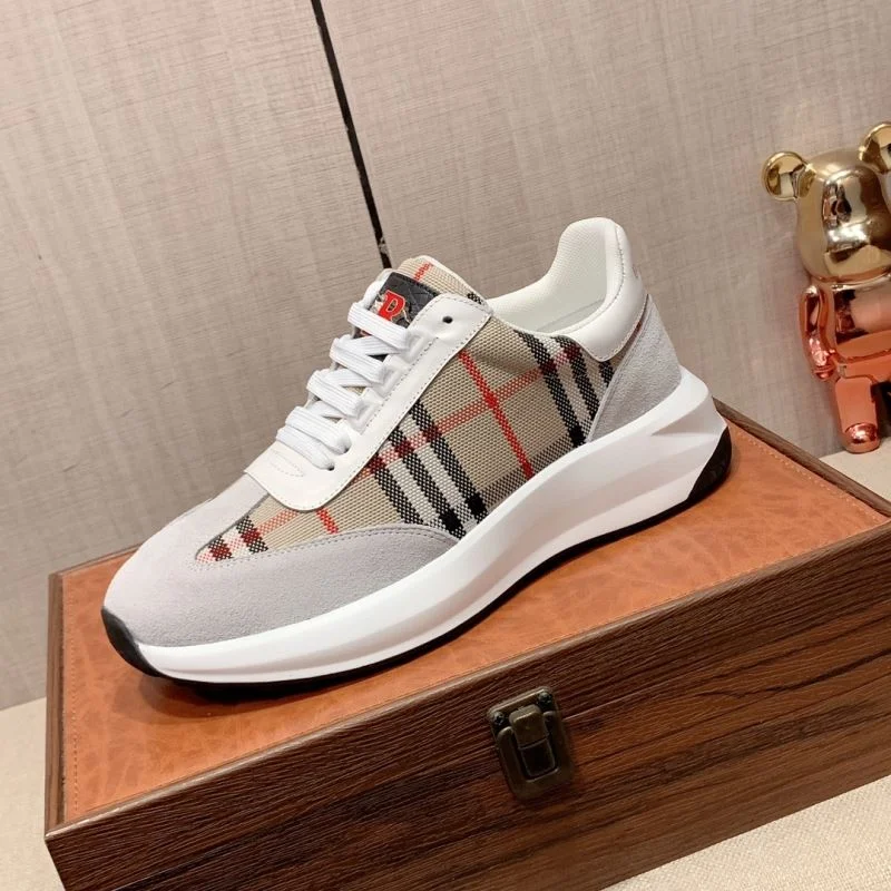 Durable Burberry Low Shoes 17002
