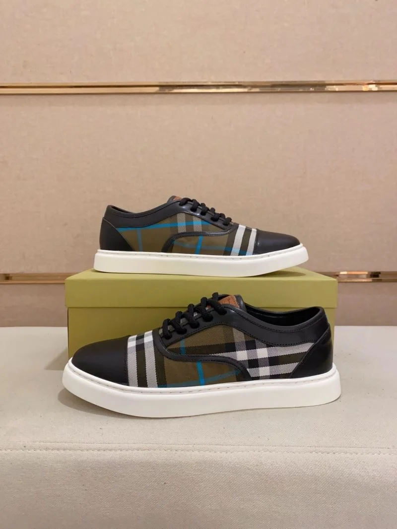 Burberry Low Shoes Effortless 17215