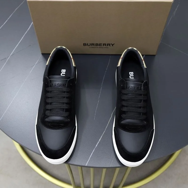 Burberry Low Shoes DailyWear 17213