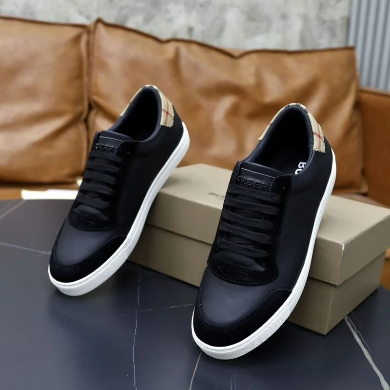 Burberry Low Shoes DailyWear 17213