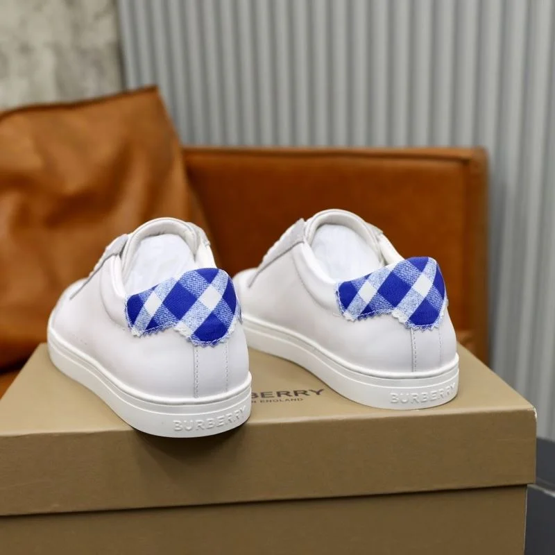 Burberry Low Shoes Practical 17211