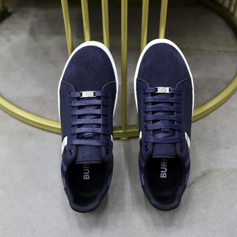 WaterResistant Burberry Low Shoes 17234