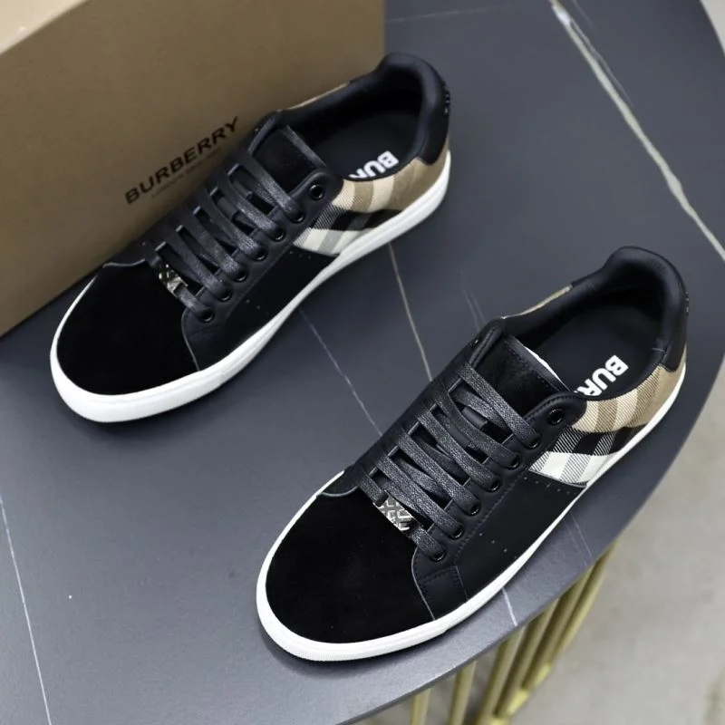 WaterResistant Burberry Low Shoes 17207