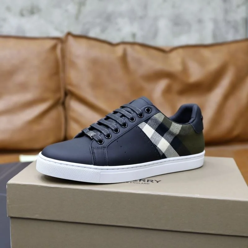 Casual Burberry Low Shoes 17230