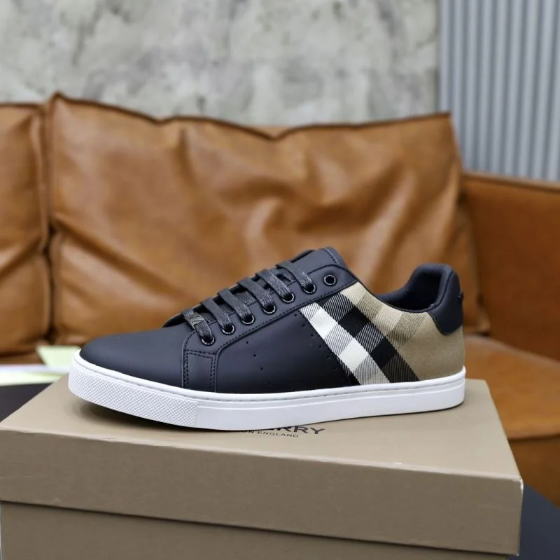 Comfortable Burberry Low Shoes 17275