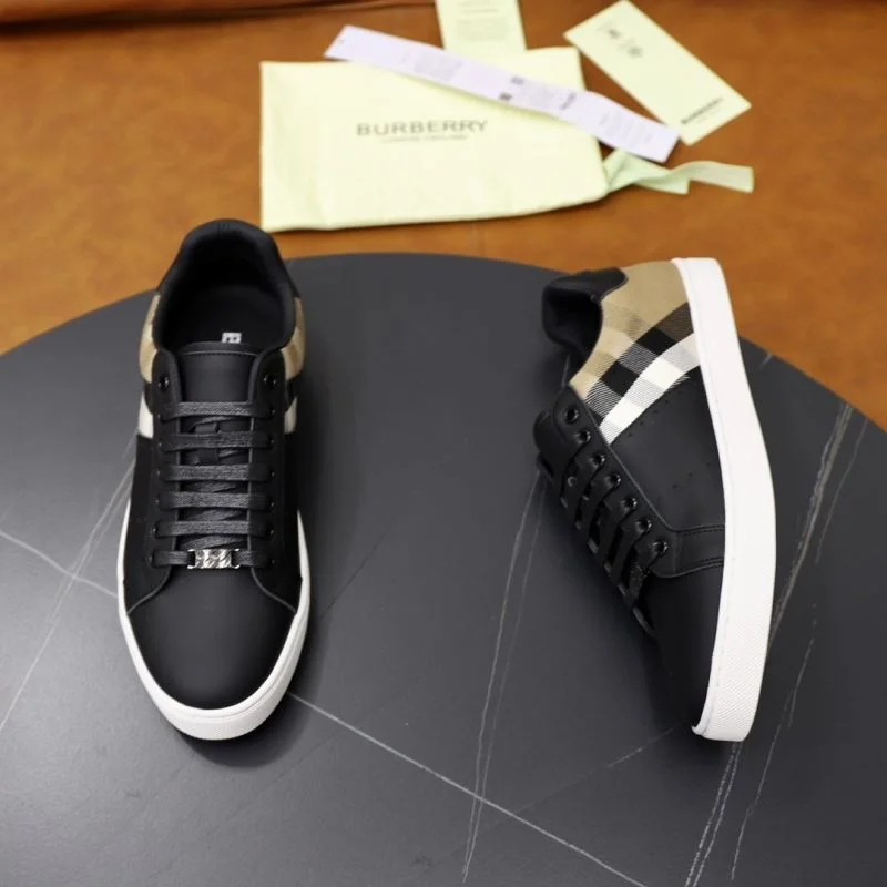 Comfortable Burberry Low Shoes 17275