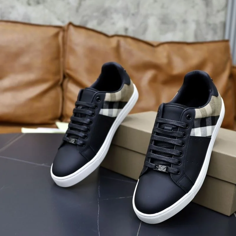Comfortable Burberry Low Shoes 17275