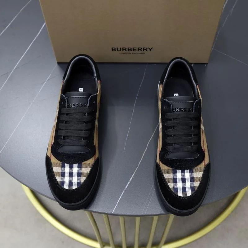 Comfortable Burberry Low Shoes 17214