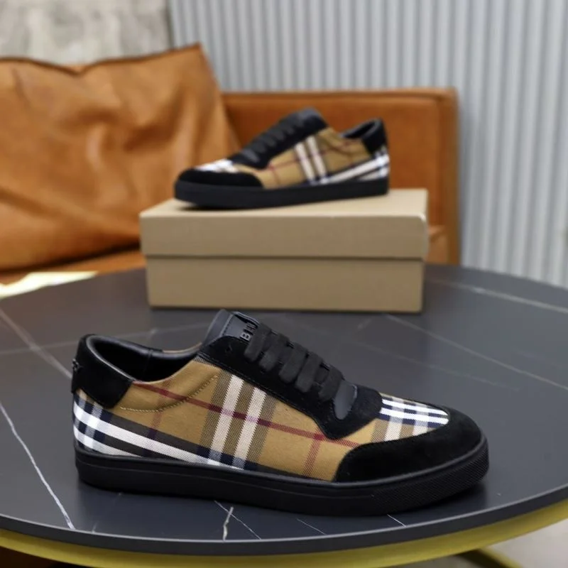 Comfortable Burberry Low Shoes 17214