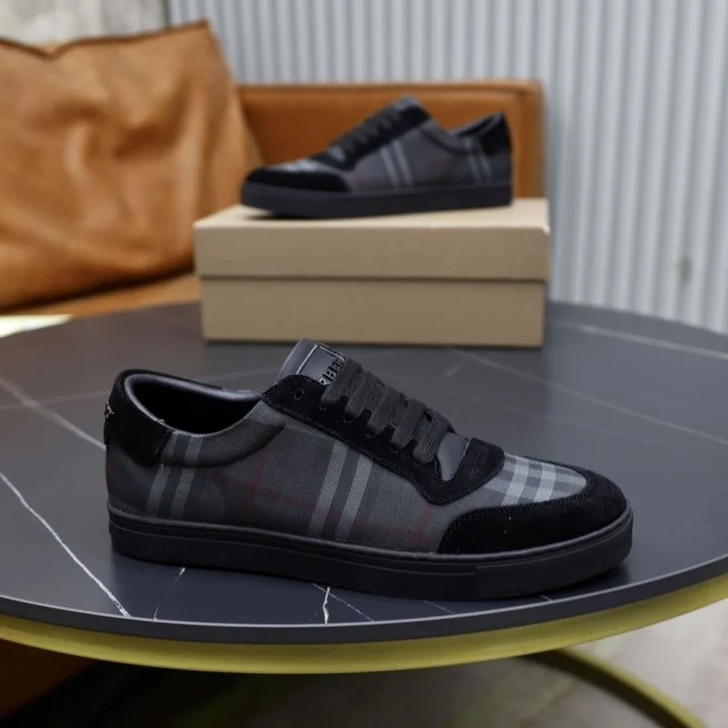 Modern Burberry Low Shoes 17272