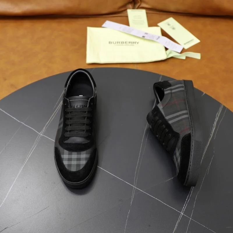Modern Burberry Low Shoes 17272