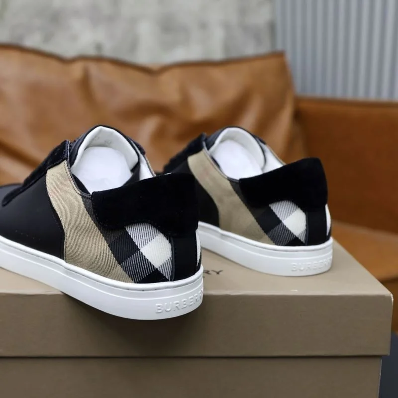 EyeCatching Burberry Low Shoes 17189