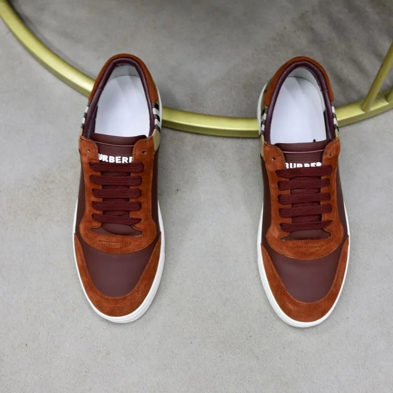Burberry Low Shoes Sophisticated 17197