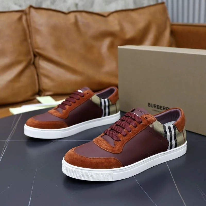 Burberry Low Shoes Sophisticated 17197