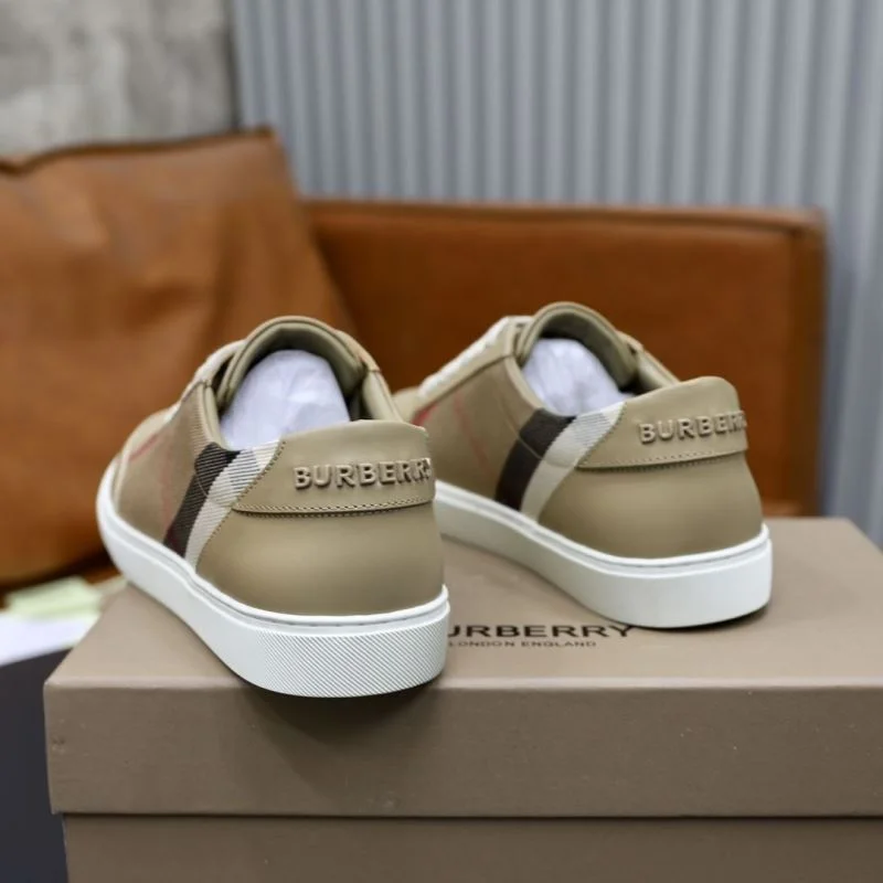 Practical Burberry Low Shoes 17192
