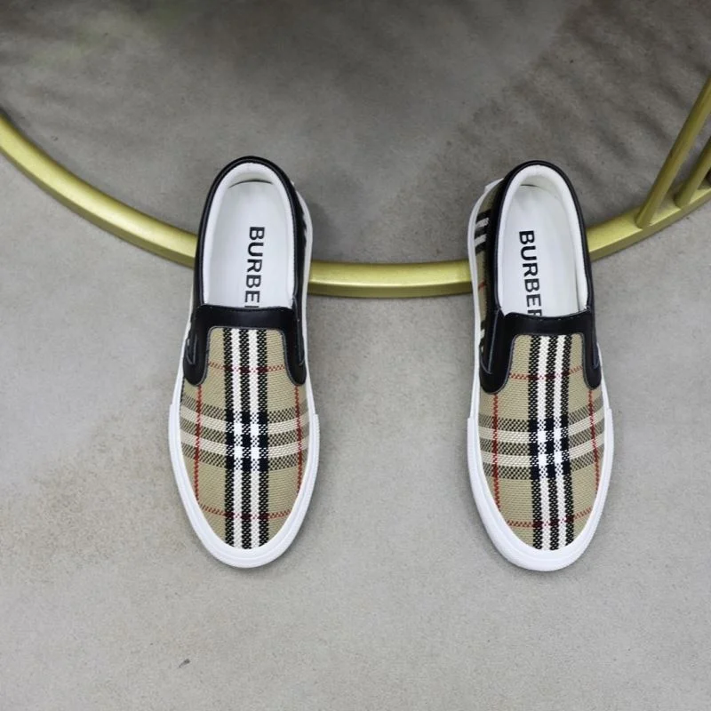 EyeCatching Burberry Low Shoes 17198