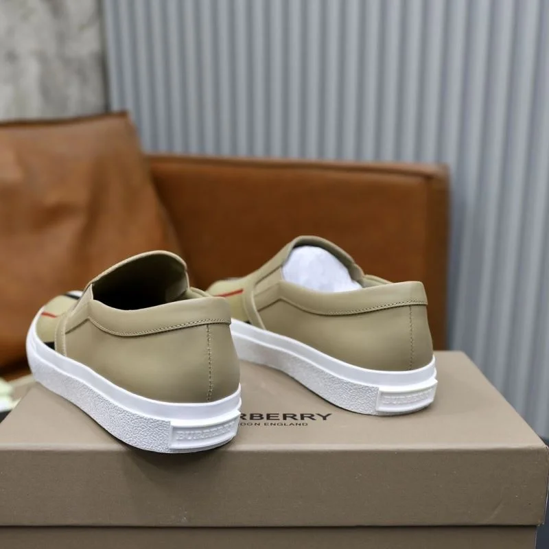 Packable Burberry Low Shoes 17190