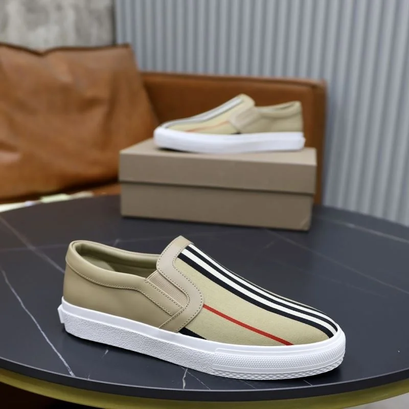 Packable Burberry Low Shoes 17190