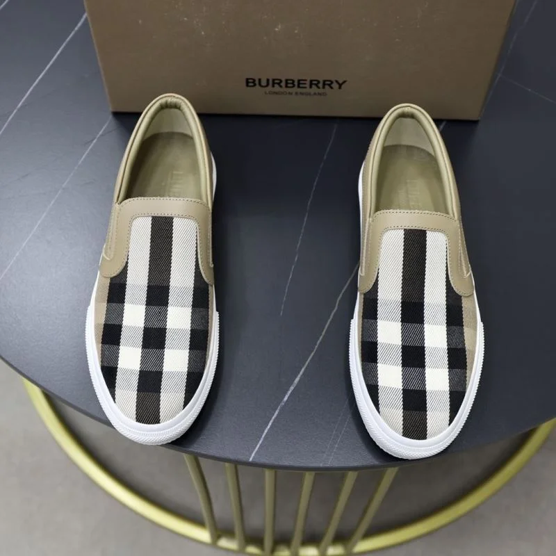 Burberry Low Shoes RelaxedFit 17183