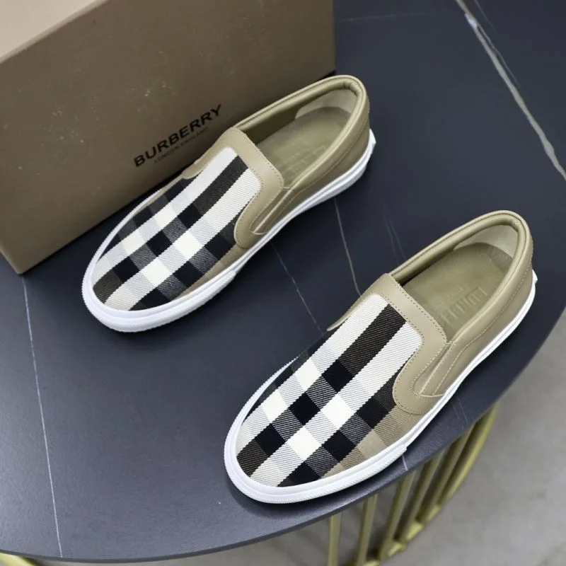 Burberry Low Shoes RelaxedFit 17183