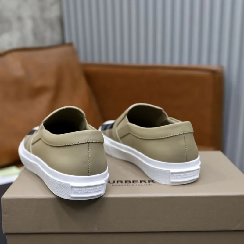 Burberry Low Shoes RelaxedFit 17183