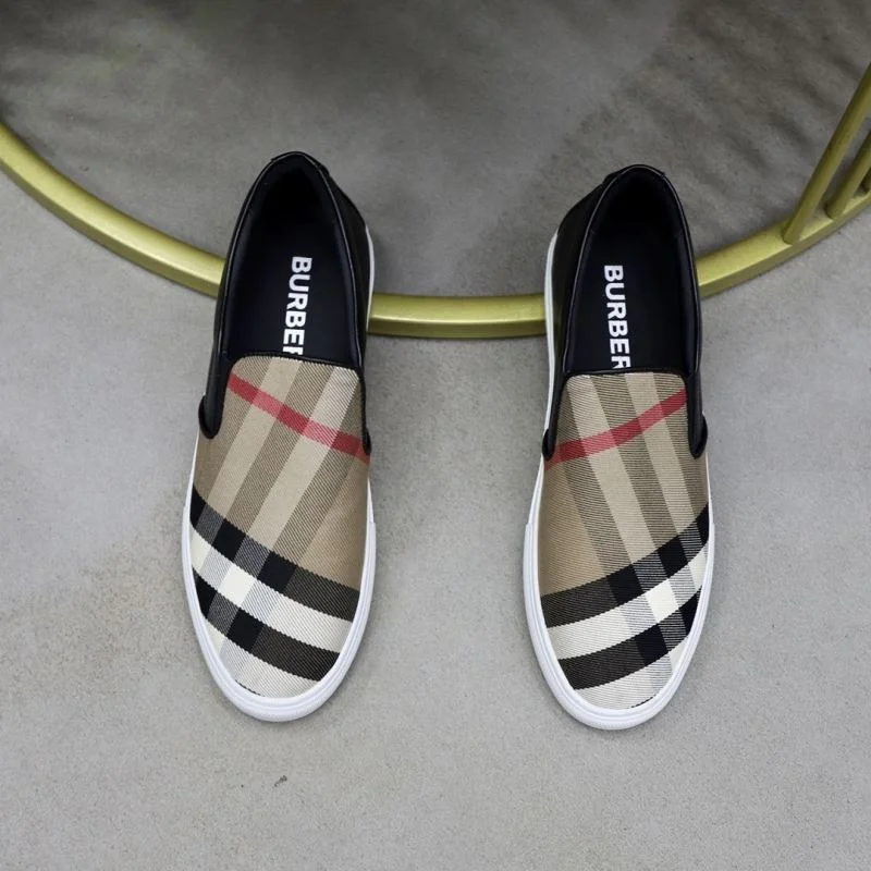Burberry Low Shoes Lightweight 17187