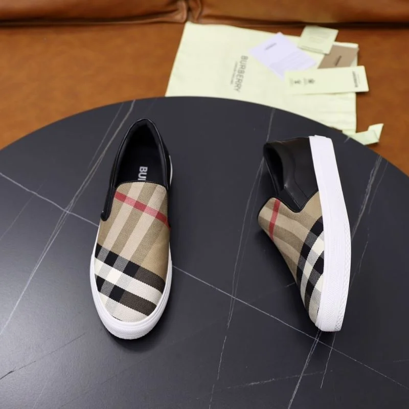 Burberry Low Shoes Lightweight 17187