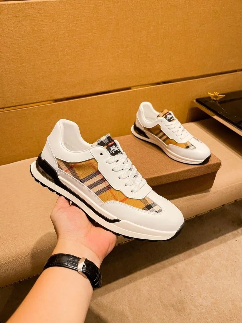 Burberry Low Shoes Tailored 17171