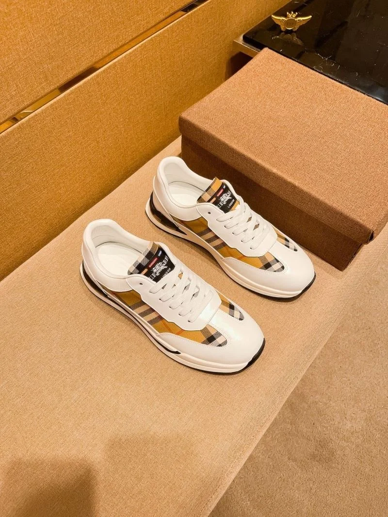 Burberry Low Shoes Tailored 17171
