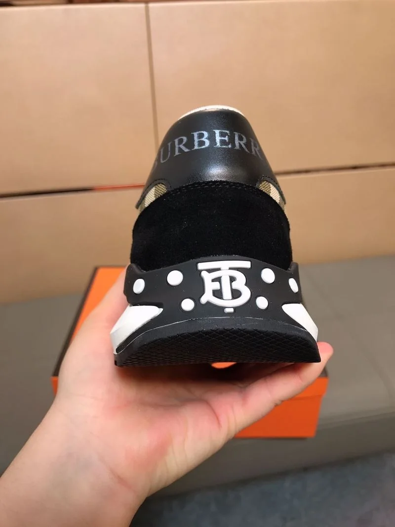 Modern Burberry Low Shoes 17181