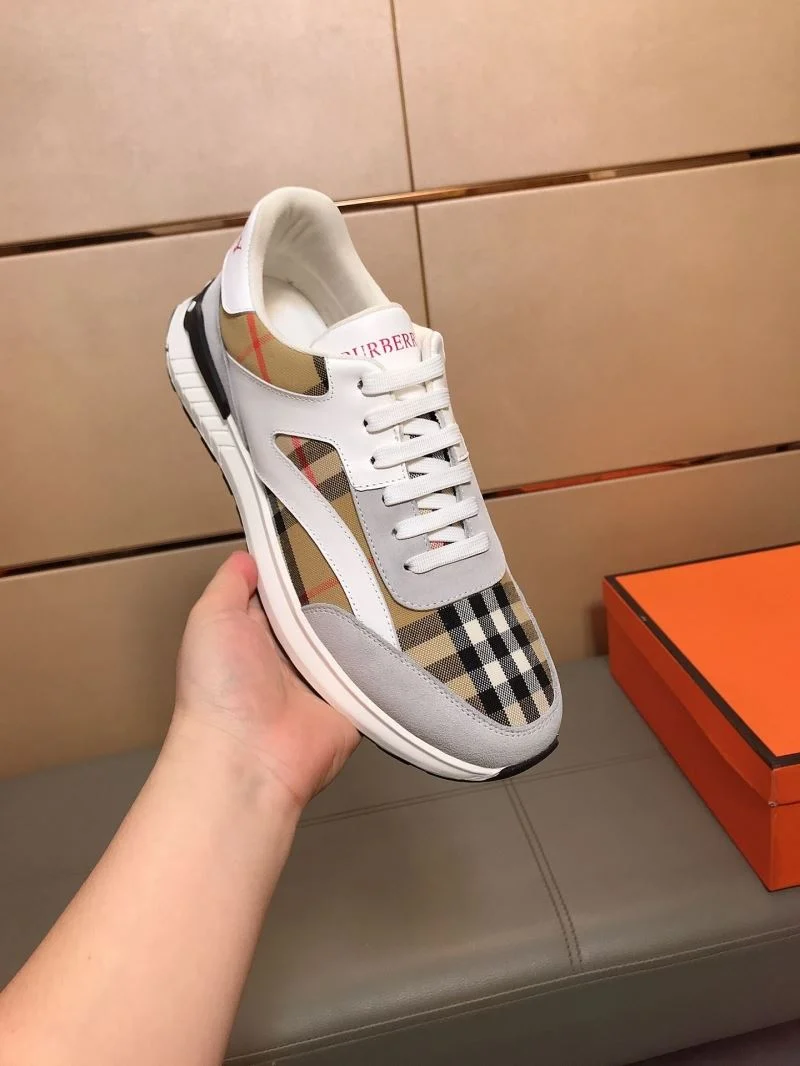 Burberry Low Shoes HighPerformance 17173