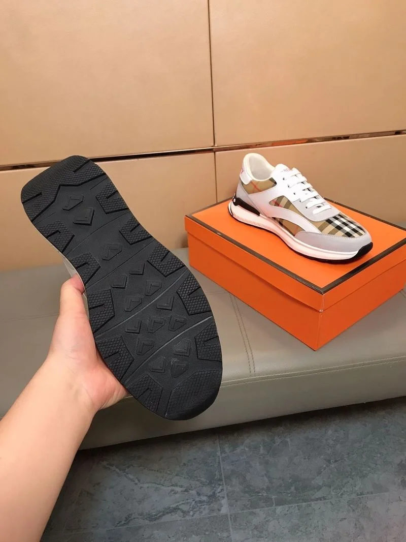 Burberry Low Shoes HighPerformance 17173
