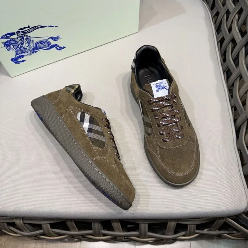 Resilient Burberry Low Shoes 17176