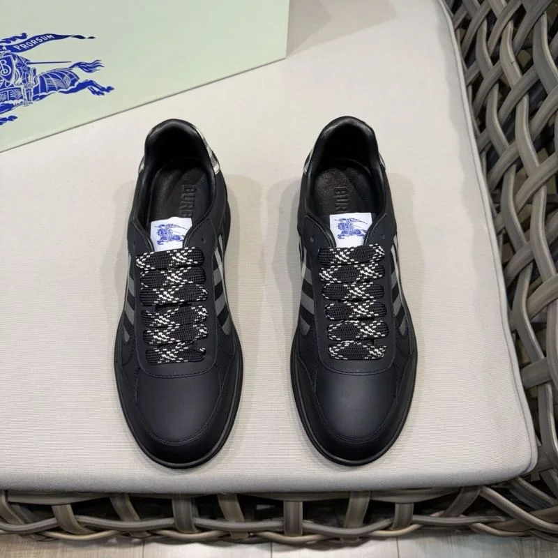 Burberry Low Shoes SunProtective 17167