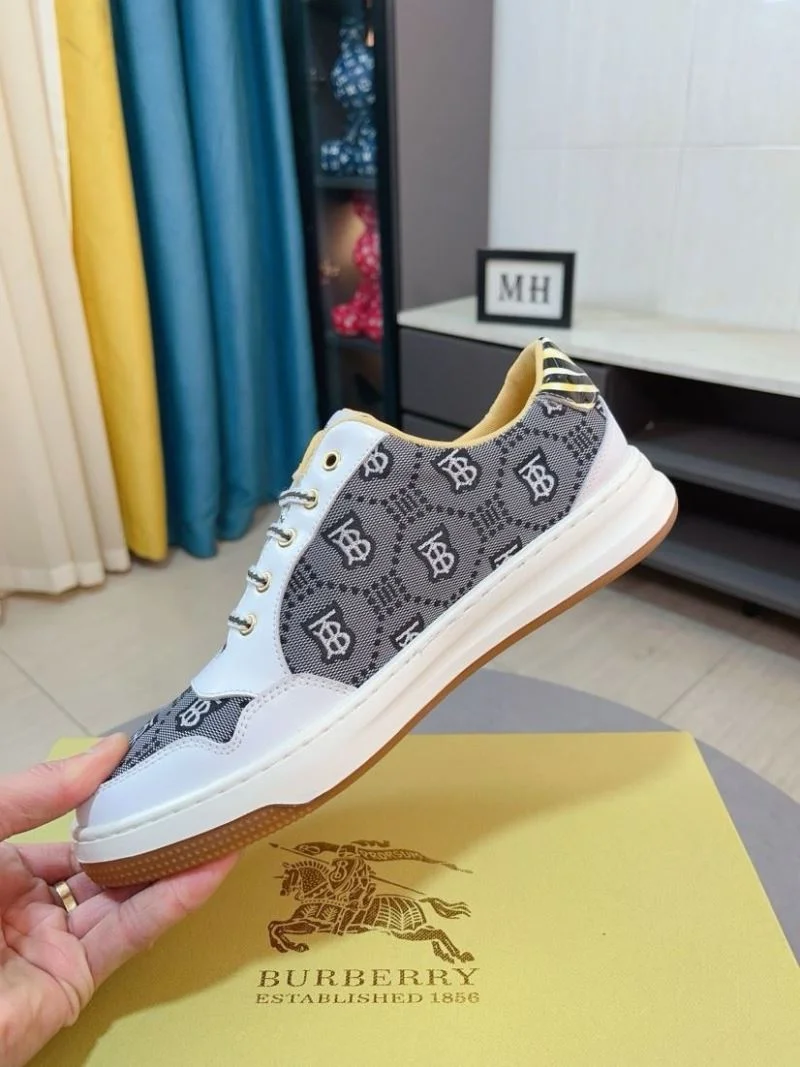 GoAnywhere Burberry Low Shoes 17193
