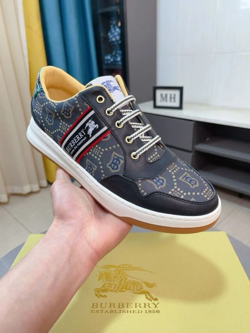 Burberry Low Shoes Upgraded 17157