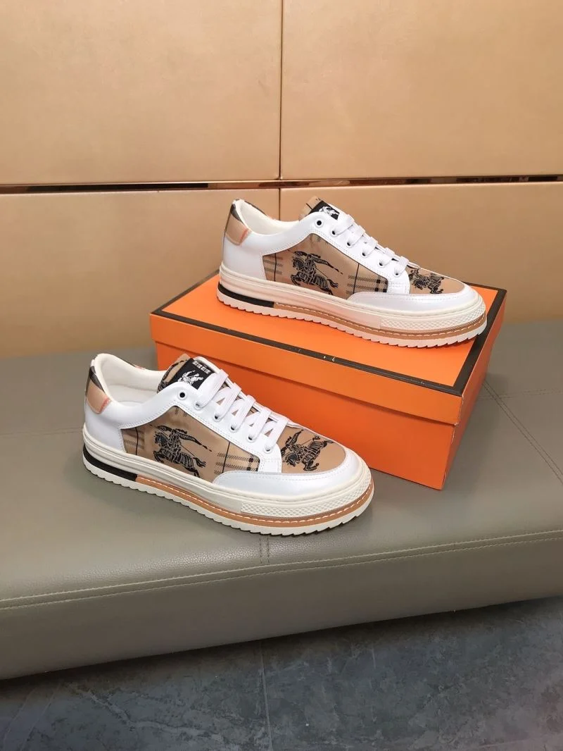 Burberry Low Shoes Lightweight 17154