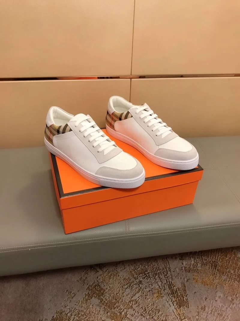 Colorful Burberry Low Shoes 17153