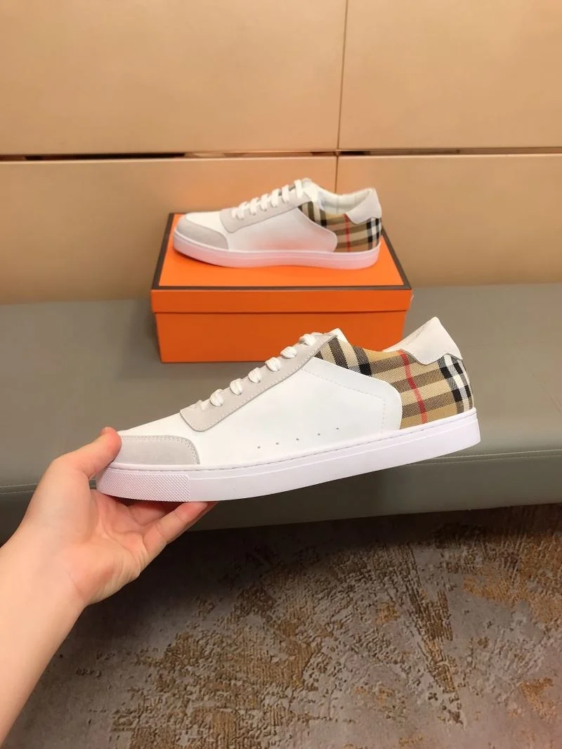 Colorful Burberry Low Shoes 17153