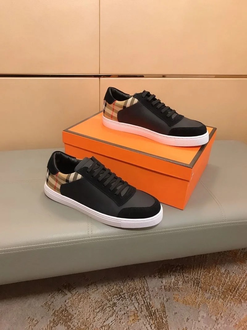 WeatherProof Burberry Low Shoes 17150