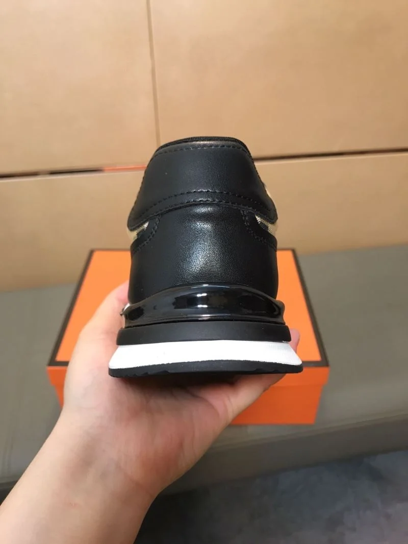 Efficient Burberry Low Shoes 17201