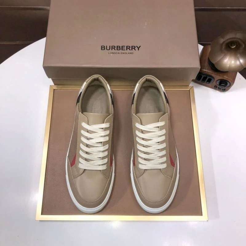 EyeCatching Burberry Low Shoes 17141