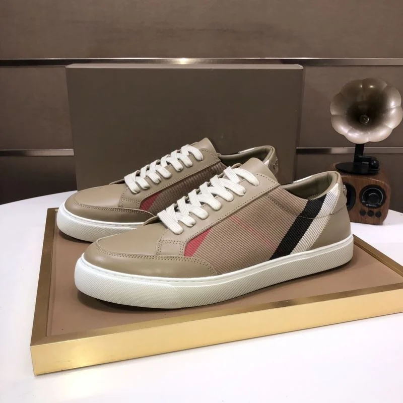 EyeCatching Burberry Low Shoes 17141