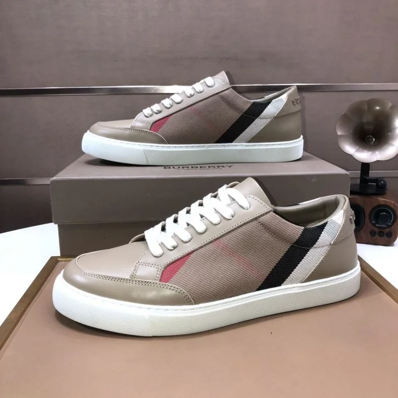EyeCatching Burberry Low Shoes 17141